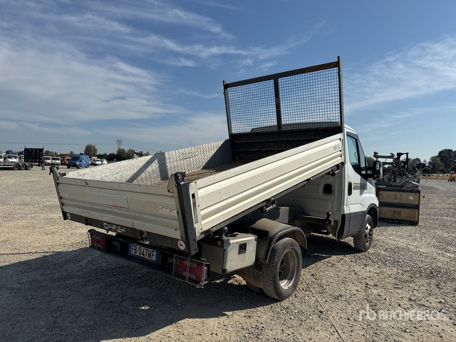 2015 Iveco Daily 35-110 Autocarro ribaltabile: carichi leggeri - Dostavno vozilo kiper: slika 3 2015 Iveco Daily 35-110 Autocarro ribaltabile: carichi leggeri - Dostavno vozilo kiper: slika 3