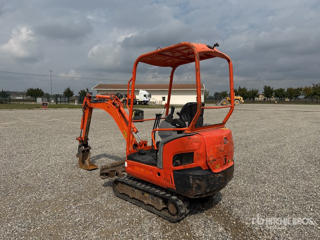 2015 Kubota KX016-4 Mini escavatore:  <6.6t - Mini bager: slika 3 2015 Kubota KX016-4 Mini escavatore:  <6.6t - Mini bager: slika 3