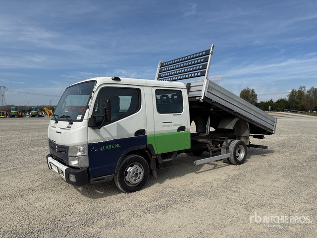 2015 Mitsubishi Canter Crew Cab Dump Truck: Light Duty - Istovarivač: slika 2 2015 Mitsubishi Canter Crew Cab Dump Truck: Light Duty - Istovarivač: slika 2