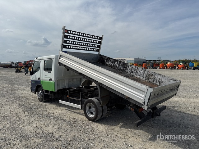 2015 Mitsubishi Canter Crew Cab Dump Truck: Light Duty - Istovarivač: slika 3 2015 Mitsubishi Canter Crew Cab Dump Truck: Light Duty - Istovarivač: slika 3