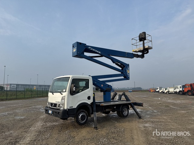 2015 Nissan Cabstar 35.12 2015 Socage DA324 24 m on Bucket Truck - Vazdušna platforma montirana na kamion: slika 2 2015 Nissan Cabstar 35.12 2015 Socage DA324 24 m on Bucket Truck - Vazdušna platforma montirana na kamion: slika 2