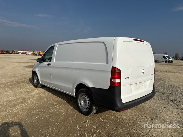 2016 Mercedes-Benz Vito Cargo Van - Kamion sa zatvorenim sandukom: slika 3 2016 Mercedes-Benz Vito Cargo Van - Kamion sa zatvorenim sandukom: slika 3
