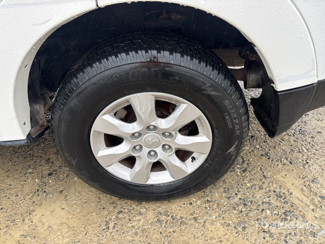 2016 Mitsubishi Pajero 3.2 LWB 4WD SUV - SUV: slika 4 2016 Mitsubishi Pajero 3.2 LWB 4WD SUV - SUV: slika 4