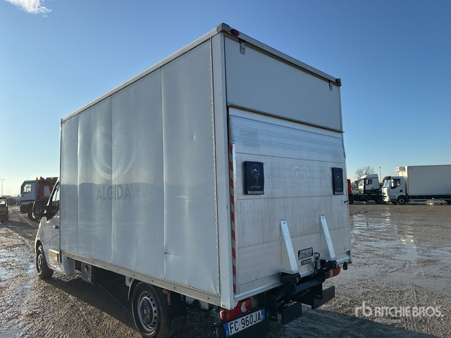 2016 Renault Master Van Truck - Kamion sa zatvorenim sandukom: slika 4 2016 Renault Master Van Truck - Kamion sa zatvorenim sandukom: slika 4