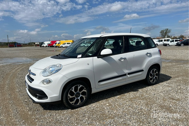 2019 Fiat 500L 1.3 MTJ BUSINESS DUALOGIC 95CV AUTO Automobile - Automobil: slika 3 2019 Fiat 500L 1.3 MTJ BUSINESS DUALOGIC 95CV AUTO Automobile - Automobil: slika 3