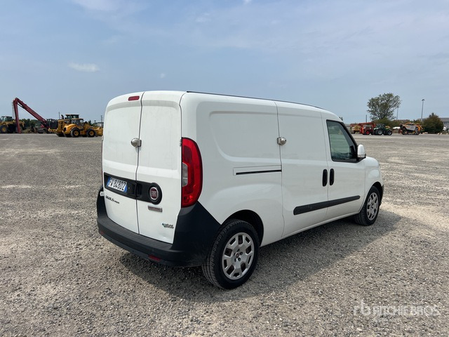 2019 Fiat Doblo Cargo Autocarro furgonato - Mali kombi: slika 4 2019 Fiat Doblo Cargo Autocarro furgonato - Mali kombi: slika 4