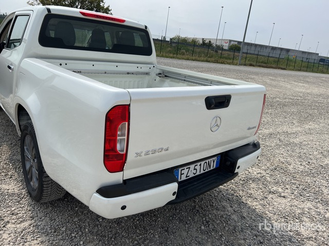 2019 Mercedes-Benz X KLASSE Crew Cab 250d 4MATIC PROGRESSIV ... Pickup - Pikap: slika 4 2019 Mercedes-Benz X KLASSE Crew Cab 250d 4MATIC PROGRESSIV ... Pickup - Pikap: slika 4