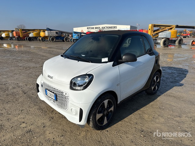 2020 SMART Fortwo COUP EQ 60KW PASSION Automobile - Automobil: slika 1 2020 SMART Fortwo COUP EQ 60KW PASSION Automobile - Automobil: slika 1