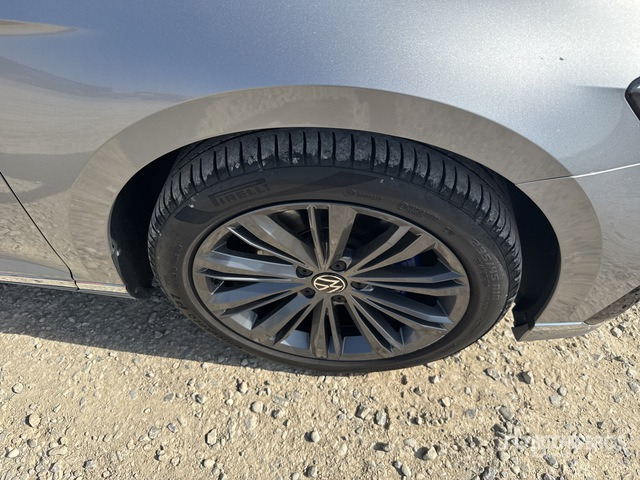 2021 Volkswagen Passat 1.4 PLUG IN HYBRID GTE DSG Station Wagon - Karavan: slika 5 2021 Volkswagen Passat 1.4 PLUG IN HYBRID GTE DSG Station Wagon - Karavan: slika 5