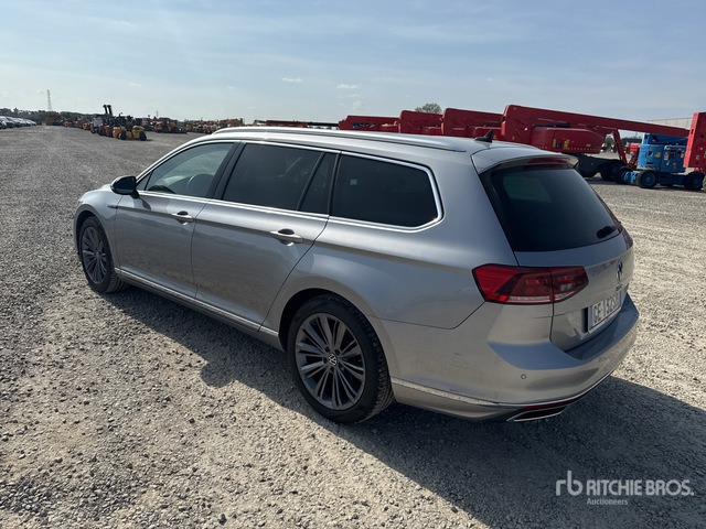 2021 Volkswagen Passat 1.4 PLUG IN HYBRID GTE DSG Station Wagon - Karavan: slika 4 2021 Volkswagen Passat 1.4 PLUG IN HYBRID GTE DSG Station Wagon - Karavan: slika 4