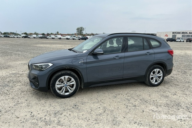 2022 BMW X1 XDRIVE 25E BUSINESS ADVANTAGE SUV - SUV: slika 3 2022 BMW X1 XDRIVE 25E BUSINESS ADVANTAGE SUV - SUV: slika 3