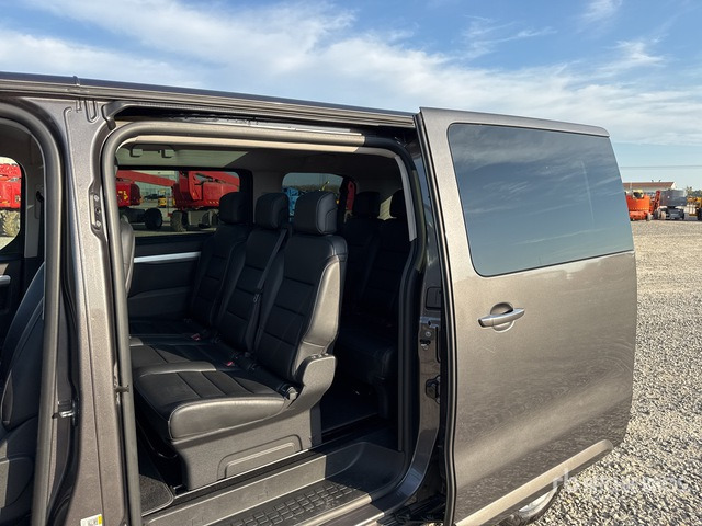 2024 Peugeot Traveller 8-Seat 2.0 BLUEHDI S&S Allure S ... Bus - Minibus, Putnički kombi: slika 5 2024 Peugeot Traveller 8-Seat 2.0 BLUEHDI S&S Allure S ... Bus - Minibus, Putnički kombi: slika 5