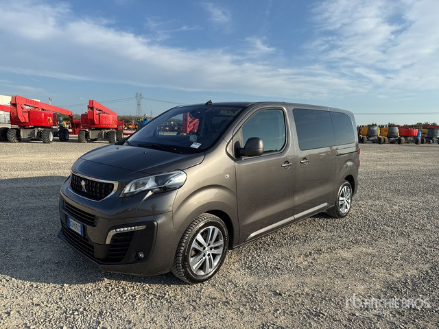 2024 Peugeot Traveller 8-Seat 2.0 BLUEHDI S&S Allure S ... Bus - Minibus, Putnički kombi: slika 1 2024 Peugeot Traveller 8-Seat 2.0 BLUEHDI S&S Allure S ... Bus - Minibus, Putnički kombi: slika 1