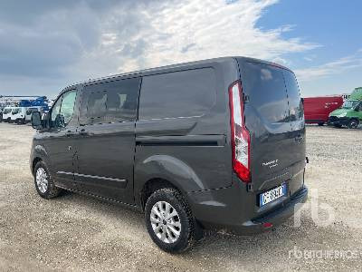 FORD TRANSIT CUSTOM 300 L1H1 TIT 2.0 ECOBLUE ... - Kamion sa zatvorenim sandukom: slika 2 FORD TRANSIT CUSTOM 300 L1H1 TIT 2.0 ECOBLUE ... - Kamion sa zatvorenim sandukom: slika 2