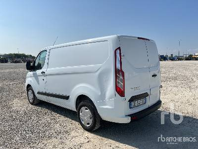 FORD TRANSIT - Kamion sa zatvorenim sandukom: slika 2 FORD TRANSIT - Kamion sa zatvorenim sandukom: slika 2