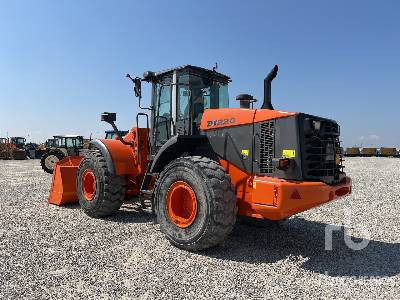 HITACHI ZW220 - Utovarivač točkaš: slika 2 HITACHI ZW220 - Utovarivač točkaš: slika 2