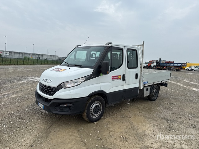 Iveco Daily 35-120 Autocarro cassone fisso - Dostavno vozilo s ravnom platformom: slika 1 Iveco Daily 35-120 Autocarro cassone fisso - Dostavno vozilo s ravnom platformom: slika 1