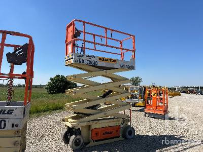 JLG 2630ES Electric - Lift u obliku makaza: slika 2 JLG 2630ES Electric - Lift u obliku makaza: slika 2