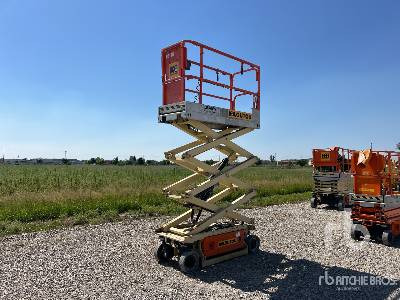 JLG 930ES Electric - Lift u obliku makaza: slika 2 JLG 930ES Electric - Lift u obliku makaza: slika 2
