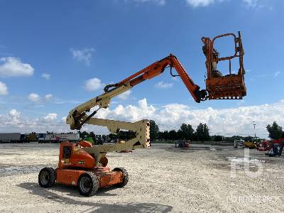 JLG E450AJ Electric - Zglobna platforma: slika 4 JLG E450AJ Electric - Zglobna platforma: slika 4