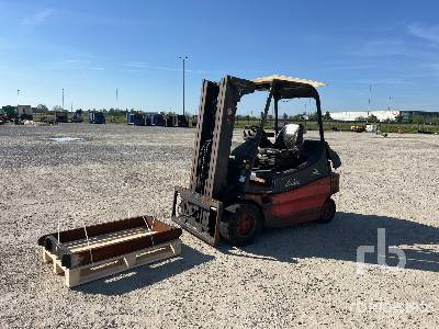 LINDE E30 3000 kg (Inoperable) - Električni viljuškar: slika 2 LINDE E30 3000 kg (Inoperable) - Električni viljuškar: slika 2