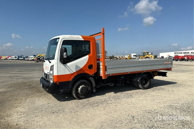 Nissan Cabstar NT400 Autocarro cassone fisso - Kamion sa tovarnim sandukom: slika 1 Nissan Cabstar NT400 Autocarro cassone fisso - Kamion sa tovarnim sandukom: slika 1