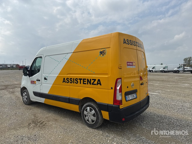 Nissan NV400 Autocarro furgonato - Mali kombi: slika 1 Nissan NV400 Autocarro furgonato - Mali kombi: slika 1