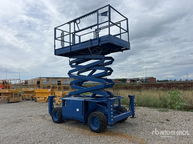 Skyjack SJ6832 RT Piattaforma aerea verticale - Lift u obliku makaza: slika 2 Skyjack SJ6832 RT Piattaforma aerea verticale - Lift u obliku makaza: slika 2