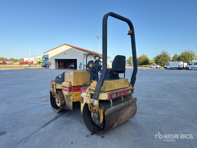 1995 Dynapac CC142 Compacteur Vibrant Tandem (Inop ... Double Drum Roller - Valjak za puteve: slika 3 1995 Dynapac CC142 Compacteur Vibrant Tandem (Inop ... Double Drum Roller - Valjak za puteve: slika 3