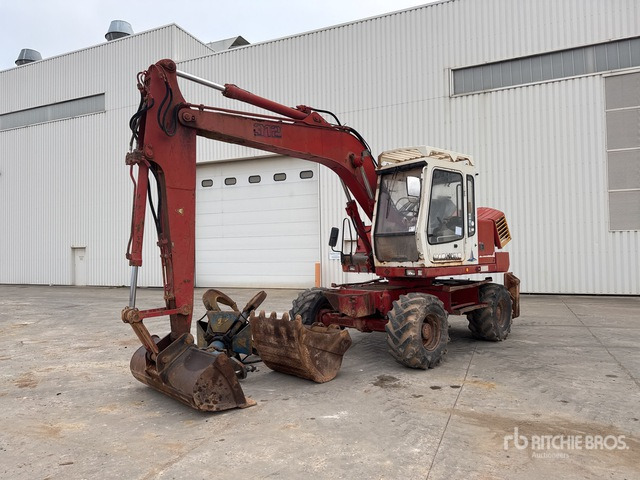 1995 Liebherr A312 Pelle Sur Pneus Wheel Excavator - Bager točkaš: slika 2 1995 Liebherr A312 Pelle Sur Pneus Wheel Excavator - Bager točkaš: slika 2