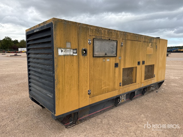 2000 Cat 400 365 kVA Containerized Stand-By ... Generator Set - Set generatora: slika 1 2000 Cat 400 365 kVA Containerized Stand-By ... Generator Set - Set generatora: slika 1