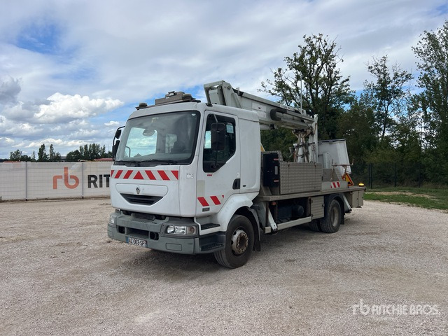 2005 Renault Midlum 220 DCI 2004 Comilev EN210TP on 4x2 Cam ... Bucket Truck - Vazdušna platforma montirana na kamion: slika 2 2005 Renault Midlum 220 DCI 2004 Comilev EN210TP on 4x2 Cam ... Bucket Truck - Vazdušna platforma montirana na kamion: slika 2
