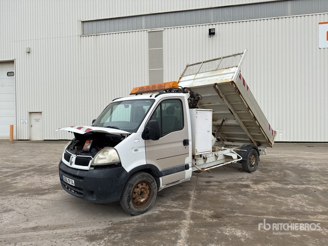 2006 Renault Master dCi 120 2014 HMF 152T2 12V 830 kg on 4x ... Dump Truck with Crane - Istovarivač: slika 3 2006 Renault Master dCi 120 2014 HMF 152T2 12V 830 kg on 4x ... Dump Truck with Crane - Istovarivač: slika 3