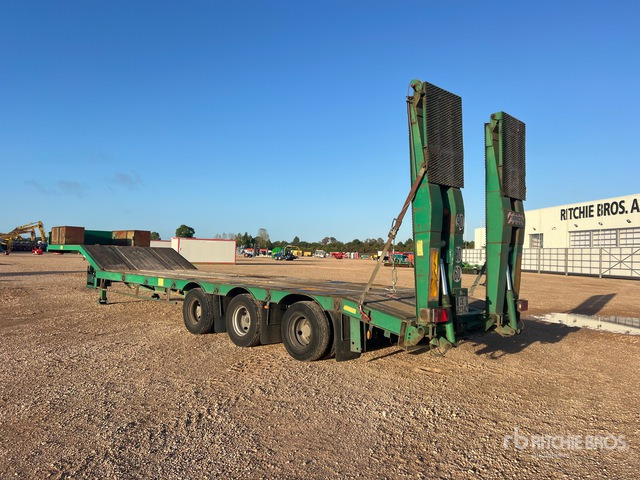 2007 ACTM S46315R Semi-Remorque Porte-Engins 3 Es ... Lowboy Trailer - Niska poluprikolica za prevoz: slika 3 2007 ACTM S46315R Semi-Remorque Porte-Engins 3 Es ... Lowboy Trailer - Niska poluprikolica za prevoz: slika 3