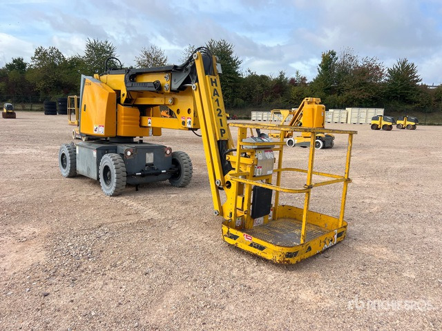 2008 Haulotte HA12IP 2WD Electric Nacelle Articulee ... Articulating Boom Lift - Zglobna platforma: slika 4 2008 Haulotte HA12IP 2WD Electric Nacelle Articulee ... Articulating Boom Lift - Zglobna platforma: slika 4