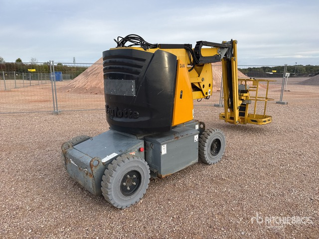 2008 Haulotte HA12IP 2WD Electric Nacelle Articulee ... Articulating Boom Lift - Zglobna platforma: slika 2 2008 Haulotte HA12IP 2WD Electric Nacelle Articulee ... Articulating Boom Lift - Zglobna platforma: slika 2
