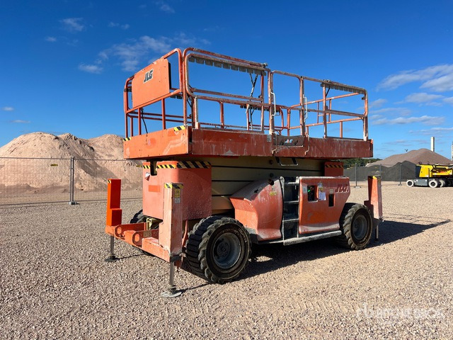 2008 JLG 4394 RT 4x4 Nacelle Ciseaux Scissor Lift - Lift u obliku makaza: slika 2 2008 JLG 4394 RT 4x4 Nacelle Ciseaux Scissor Lift - Lift u obliku makaza: slika 2