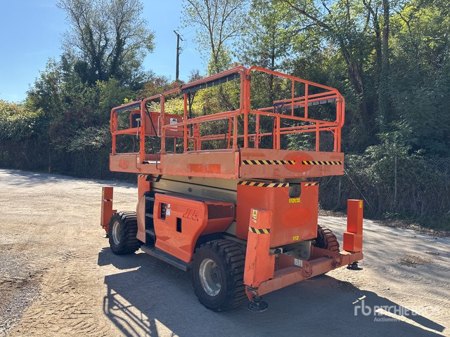 2008 JLG 4394RT 4x4 Diesel Nacelle Ciseaux (Ino ... Scissor Lift - Lift u obliku makaza: slika 4 2008 JLG 4394RT 4x4 Diesel Nacelle Ciseaux (Ino ... Scissor Lift - Lift u obliku makaza: slika 4