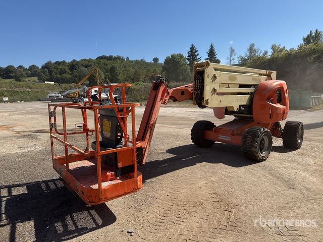 2008 JLG 450AJ 4WD Diesel Nacelle Articulee (I ... Articulating Boom Lift - Zglobna platforma: slika 4 2008 JLG 450AJ 4WD Diesel Nacelle Articulee (I ... Articulating Boom Lift - Zglobna platforma: slika 4