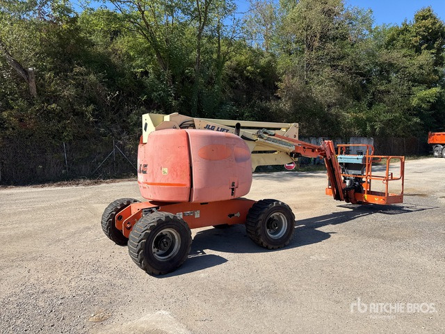 2008 JLG 450AJ 4WD Diesel Nacelle Articulee (I ... Articulating Boom Lift - Zglobna platforma: slika 2 2008 JLG 450AJ 4WD Diesel Nacelle Articulee (I ... Articulating Boom Lift - Zglobna platforma: slika 2