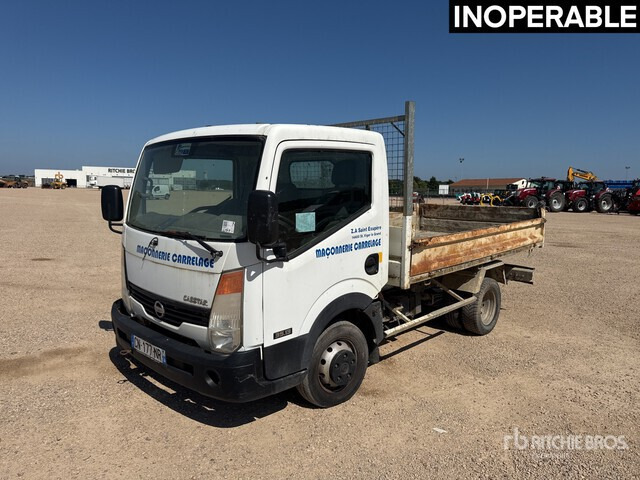 2008 Nissan Cabstar 35.13 Camion Benne (Inoperable) Dump Truck: Light Duty - Istovarivač: slika 2 2008 Nissan Cabstar 35.13 Camion Benne (Inoperable) Dump Truck: Light Duty - Istovarivač: slika 2