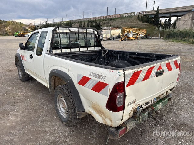 2010 Isuzu D-Max 4x4 Pickup - Pikap: slika 2 2010 Isuzu D-Max 4x4 Pickup - Pikap: slika 2