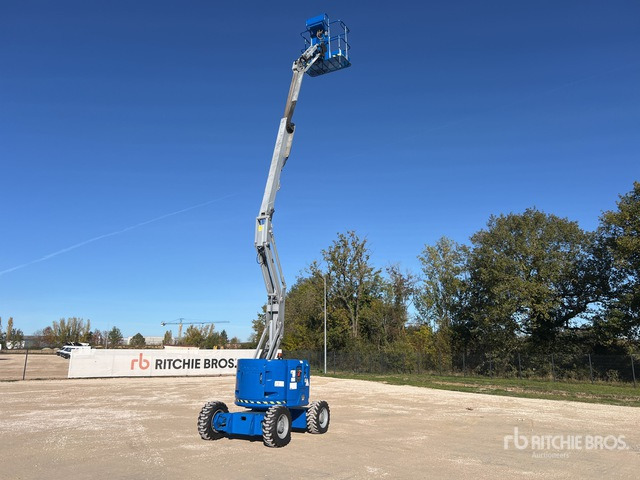 2012 Genie Z34/22 4WD Diesel Nacelle Articulee Articulating Boom Lift - Zglobna platforma: slika 3 2012 Genie Z34/22 4WD Diesel Nacelle Articulee Articulating Boom Lift - Zglobna platforma: slika 3
