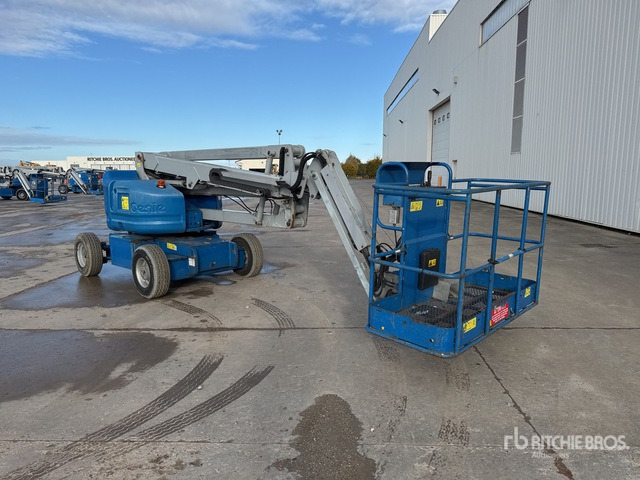 2012 Genie Z45/25 2WD Electric Nacelle Articulee ... Articulating Boom Lift - Zglobna platforma: slika 4 2012 Genie Z45/25 2WD Electric Nacelle Articulee ... Articulating Boom Lift - Zglobna platforma: slika 4