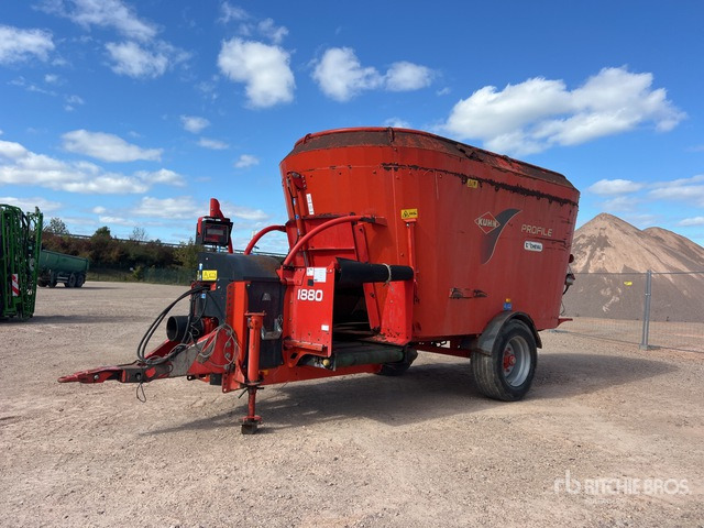 2013 Kuhn Profile 1880 Melangeuse Distributrice 1 Essi ... Feed Mixer - Prikolica za mešanje stočne hrane: slika 1 2013 Kuhn Profile 1880 Melangeuse Distributrice 1 Essi ... Feed Mixer - Prikolica za mešanje stočne hrane: slika 1