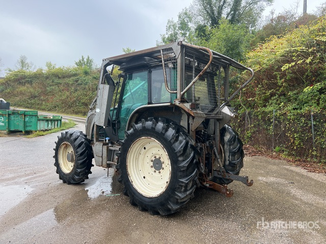 2013 Valtra N143 4x4 Tracteur Forestier (Inoperable) 4WD Tractor - Traktor: slika 3 2013 Valtra N143 4x4 Tracteur Forestier (Inoperable) 4WD Tractor - Traktor: slika 3