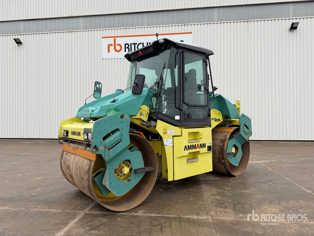 2014 Ammann ARP95 Compacteur Vibrant Tandem Double Drum Roller - Valjak za puteve: slika 1 2014 Ammann ARP95 Compacteur Vibrant Tandem Double Drum Roller - Valjak za puteve: slika 1
