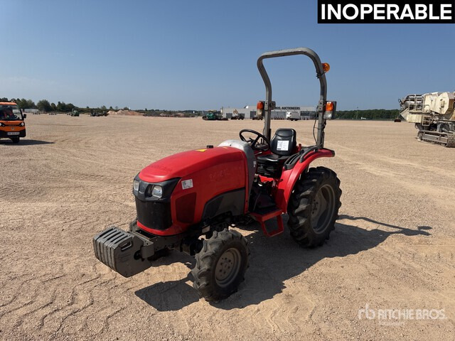 2015 Kubota STW34R 4WD Tracteur Utilitaire (Inoper ... Utility Tractor - Mali traktor: slika 1 2015 Kubota STW34R 4WD Tracteur Utilitaire (Inoper ... Utility Tractor - Mali traktor: slika 1