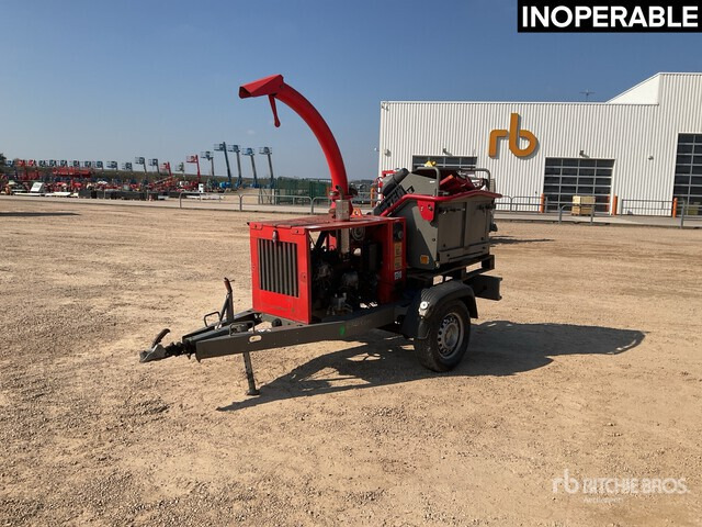 2016 Timberwolf TW 230DHB Broyeur 1 Essieu S/A (Inoperable) Wood Chipper - Strugač za drvo: slika 2 2016 Timberwolf TW 230DHB Broyeur 1 Essieu S/A (Inoperable) Wood Chipper - Strugač za drvo: slika 2