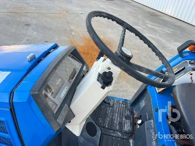 Mali traktor ISEKI TU160F 4WD Tracteur Utilitaire: slika 8